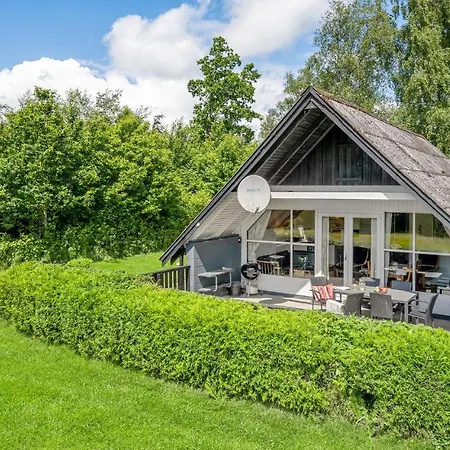 Beautiful In Herning With Kitchen Holiday home Kolkaer