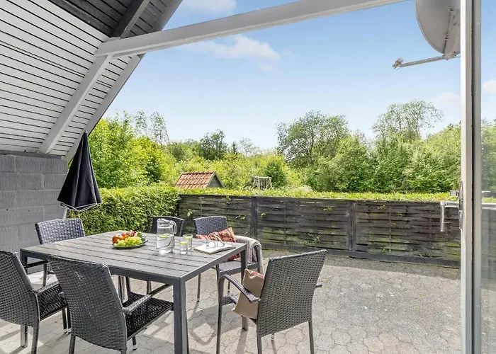 Prázdninový dům Beautiful In Herning With Kitchen Kølkær